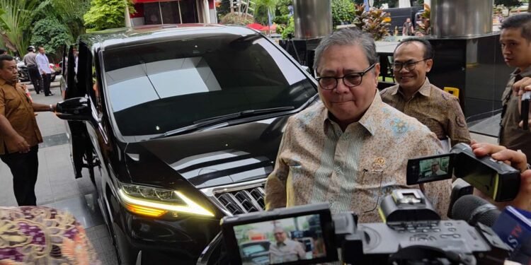 Airlangga Sambangi KPK Bahas Negosiasi Tarif dengan AS