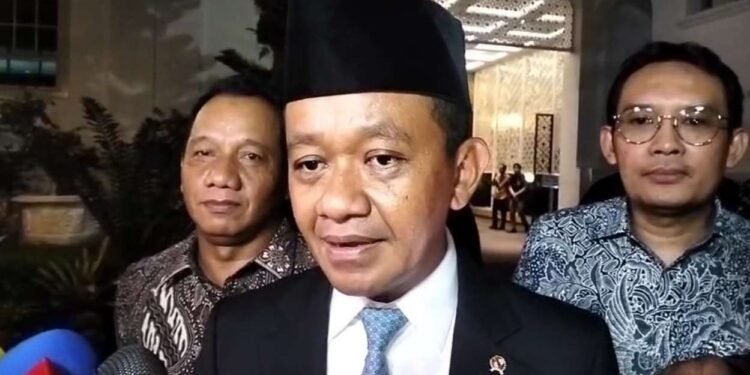 Bahlil: Adies Kadir Mundur dari Golkar Sebelum Ditetapkan Jadi Hakim MK