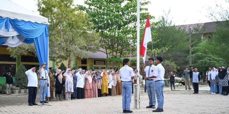 Kemendikdasmen Terbitkan SE Upacara Bendera Berkelanjutan di Sekolah