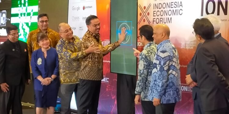 Dalam sambutannya, Menteri Koperasi dan UKM Mamman Abdurrahman menyatakan bila Indonesia Open Network dirancang untuk menjawab kebutuhan mendesak integrasi data UMKM yang selama ini tersebar di berbagai platform dan belum terhubung secara sistemik.