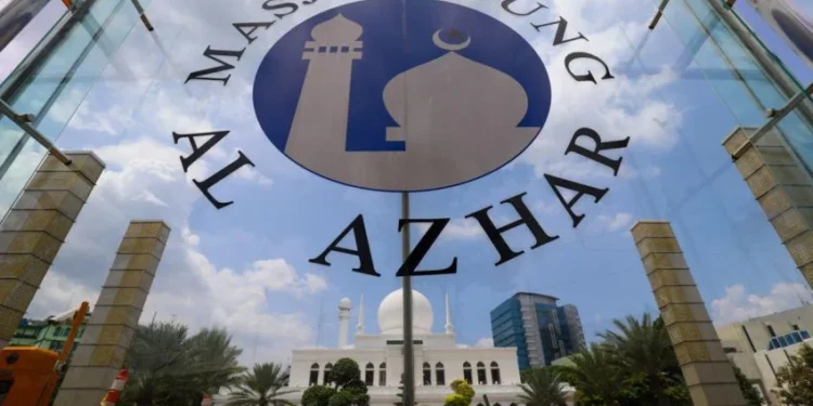 Masjid Agung Al-Azhar Siapkan 800 Paket Takjil Berbuka Setiap Hari
