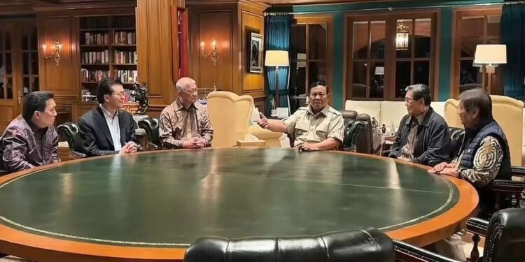Prabowo Temui Lima Pengusaha di Hambalang, Dorong Semangat Indonesia Incorporated