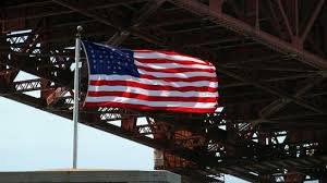 Menurut Carlson, Washington memulai perang karena Israel menginginkannya. Ia juga menambahkan bahwa Tel Aviv-lah, yang memilih waktu perang itu.