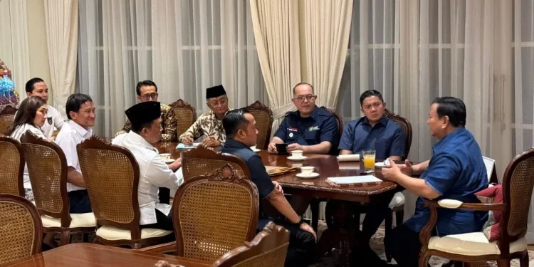 Prabowo Perintahkan Hunian Layak untuk Warga Bantaran Rel Senen