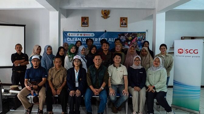 mahasiswa-unpad-air-bersih-cileles