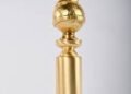 Langkah penyelenggara Golden Globe Awards tersebut dicatat mengikuti langkah serupa yang diambil Academy Awards atau Oscar. Academy of Motion Picture Arts and Sciences selaku penyelenggara Oscar, dicatat memperketat penggunaan AI di industri perfilman. Pihak Academy menegaskan bahwa hanya penampil manusia nyata, bukan avatar AI mereka, yang berhak bersaing memperebutkan penghargaan Oscar. Selain itu, naskah film juga harus ditulis oleh manusia, bukan chatbot berbasis AI