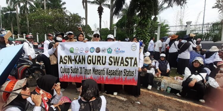 Guru Swasta Bangkit di Harkitnas 2026, Desak Revisi UU demi Kepastian Status dan Kesejahteraan