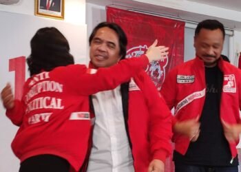 Ade Armando Mundur dari PSI Usai Dilaporkan 40 Ormas