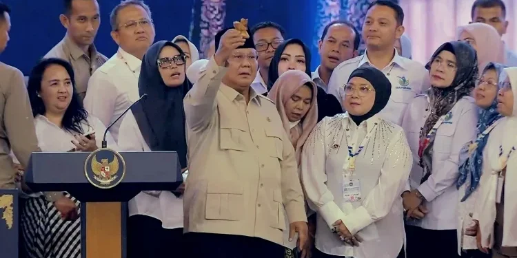 Prabowo Minta Pengawasan Ketat Porsi Makanan Program MBG