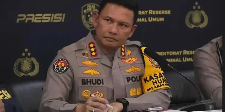 Polda Metro Jaya Siagakan 4.274 Personel di Kawasan DPR/MPR