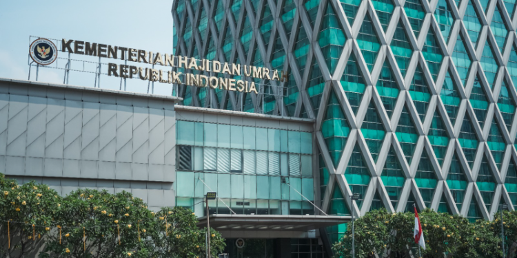 Kemenhaj kini tengah melakukan verifikasi ulang terhadap tiga travel tersebut untuk memastikan biro perjalanan yang beroperasi benar-benar layak dan aman digunakan masyarakat. Selain itu, Kemenhaj juga akan memblokir akses akun tiga travel umrah tersebut pada Sistem Komputerisasi Pengelolaan Terpadu Umrah dan Haji Khusus (Siskopatuh). Ketiganya, kini tidak dapat melakukan input data melalui sistem.