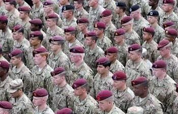 Berdasar survei Lancet, Agresi AS dan sekutunya di Irak telah membunuh sedikitnya 600 ribu orang. Sementara kematian tambahan diperkirakan mencapai sejuta jiwa. Sebanyak 4.500 warga Amerika, kebanyakan anggota militer tewas selama lebih dari dua dekade peperangan.