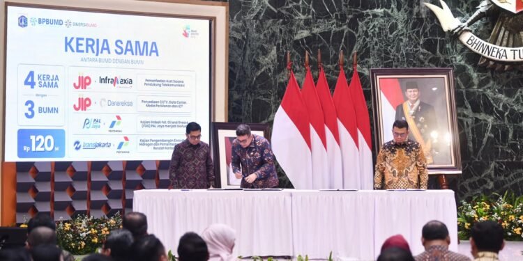 Pertamina dan Transjakarta Jajaki Pengembangan Bus Hidrogen