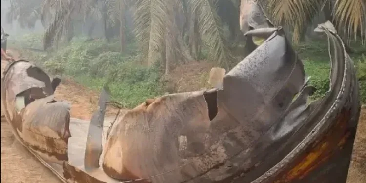 BRIN: Benda Logam di Kebun Sawit Kotim Diduga Puing Roket China